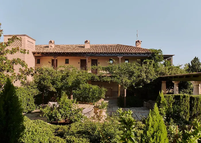 Boutique Cigarral De Mercedes Szálloda 4*